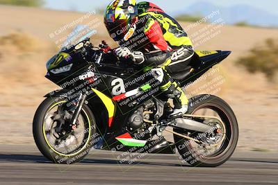 media/Oct-19-2024-CVMA (Sat) [[7df39c5a0d]]/Race 14-500-350 Supersport/